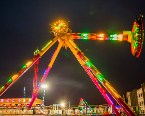 Colorful Lights with LED Chips of Beston's Pendulum Ride