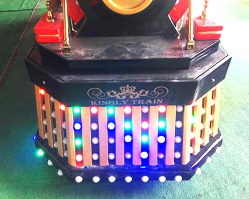 High Quality Trackless Train with Beautiful LED Lights